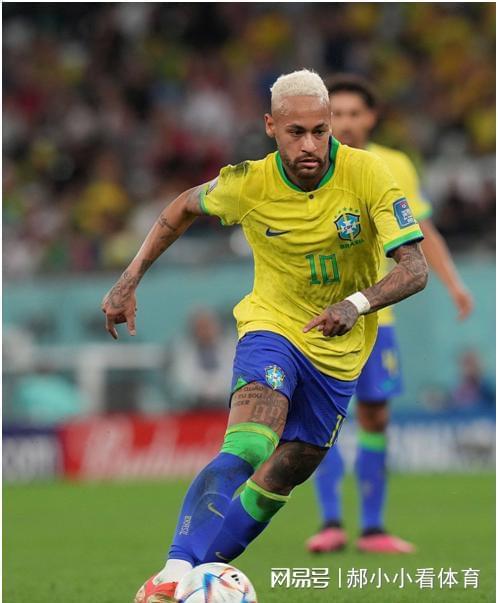 雷速竞猜-关于内马尔回归赛场，惊险取胜首场状态亮眼，曼联观众沸腾！的信息